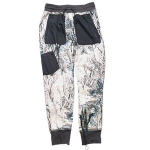 Adidas snow camo joggers sz medium